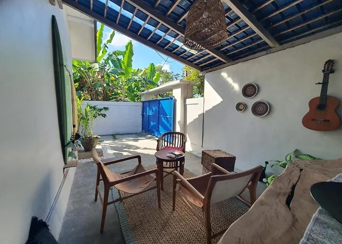 Surfside Pallet Retreat Stylish 2br Hideaway Ferienhaus Uluwatu