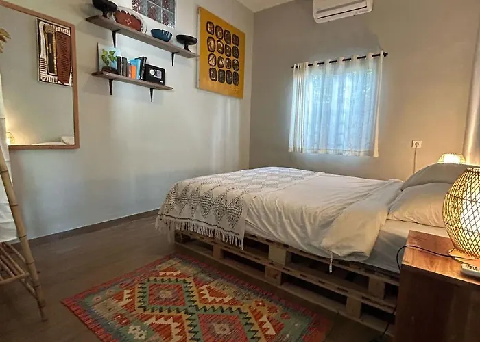 Surfside Pallet Retreat Stylish 2br Hideaway *