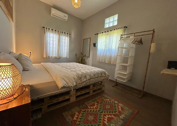 Ferienhaus Surfside Pallet Retreat Stylish 2br Hideaway
